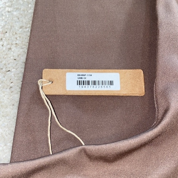 Skims Catsuit size 3X umber - Picture 5 of 7